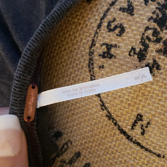 FREE PEOPLE TOP - Picture 8 of 10